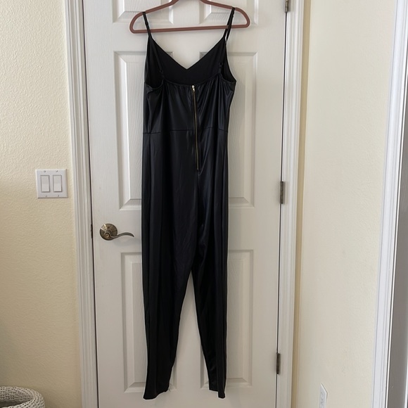 FashionNova plus size 1X black pleather jumpsuit - Picture 7 of 10